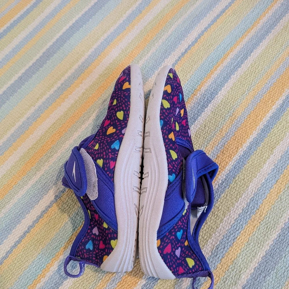 ⭐ Girl's Speedo Heart Print Water Shoes Size XL 11/12